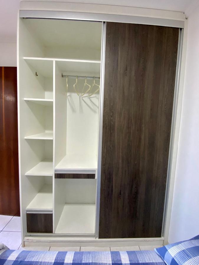 Apto No Centro Perto Do Shopping Com 2 Quartos De Casal Arcond Wifi Fibra Homeoffice E Garagem Em Dourados Exterior foto