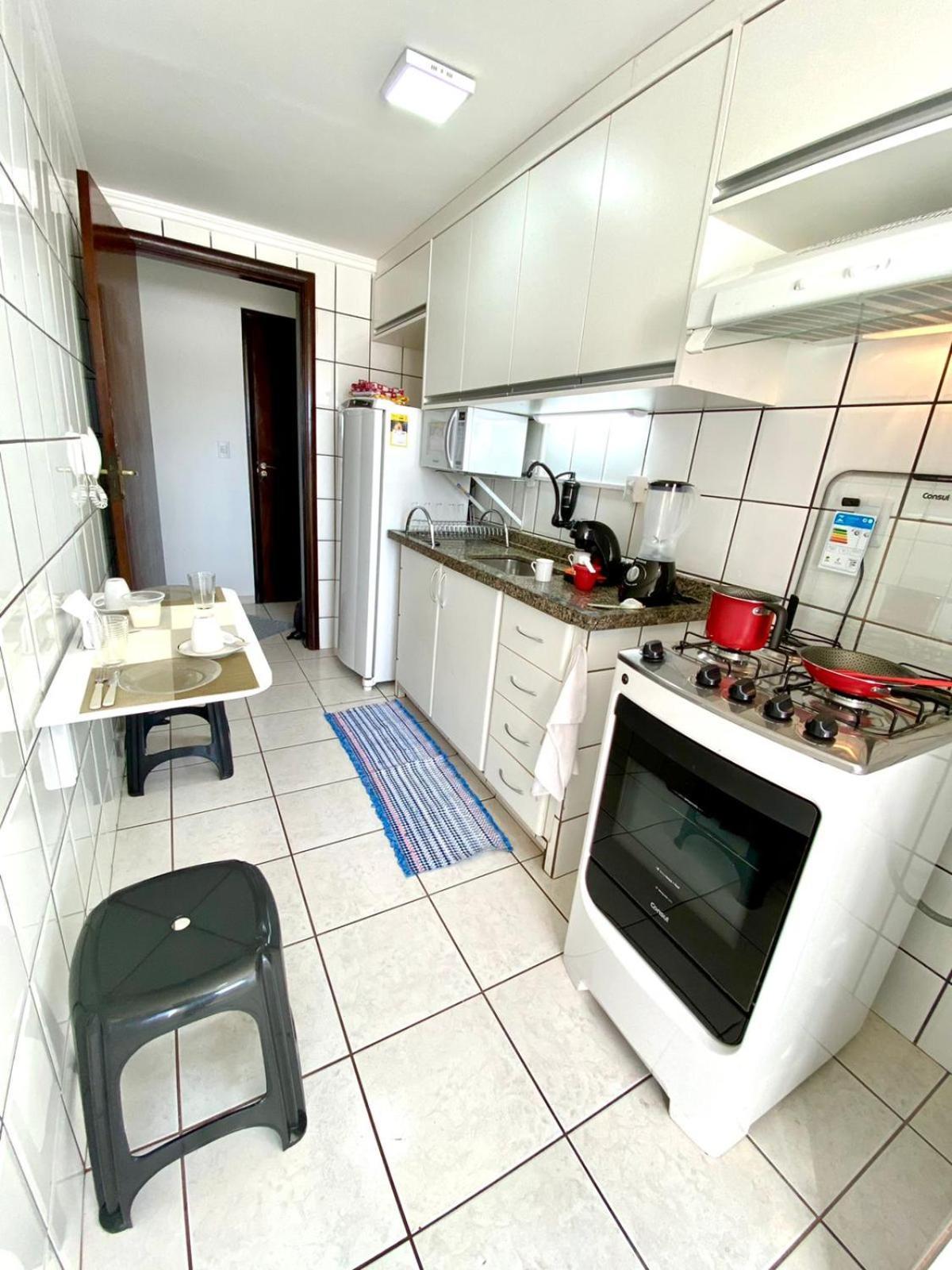 Apto No Centro Perto Do Shopping Com 2 Quartos De Casal Arcond Wifi Fibra Homeoffice E Garagem Em Dourados Exterior foto